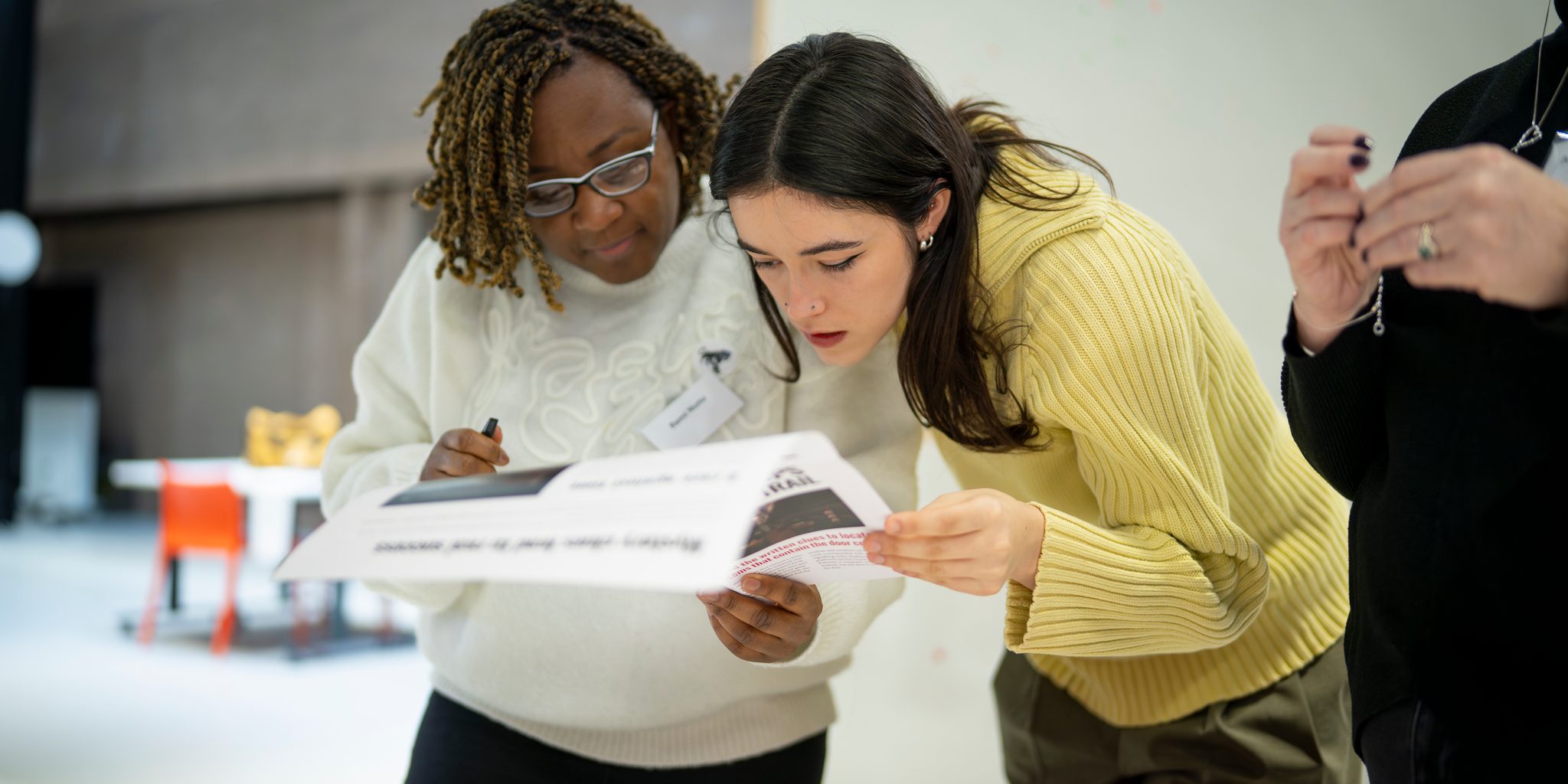 Teams Glued 11Feb26 Cov Uni 5400px-04832_(2048)
