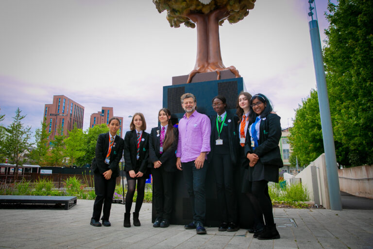 Glued get the Gallery of Living History out of a sticky situation